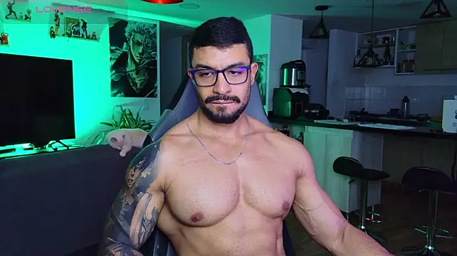 Michael_Diamond live cam on StripChat