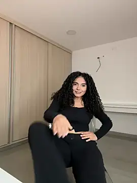 Curlyierr webcam