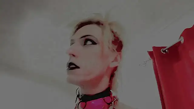 Model: TgirlBrat