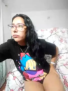 Im_Alma_ live cam on StripChat