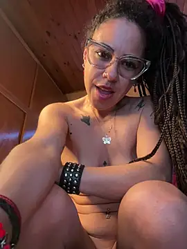 mariposapontiak420 webcam