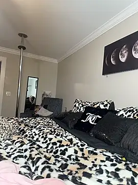 lil_jiggly webcam
