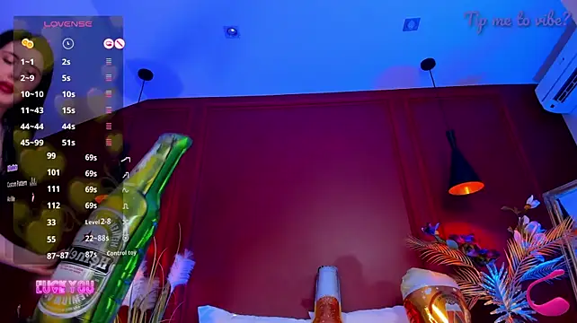 Mayzzie webcam