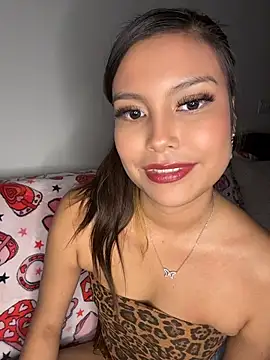 lillytiller webcam
