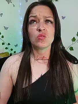 Isa_bluee webcam