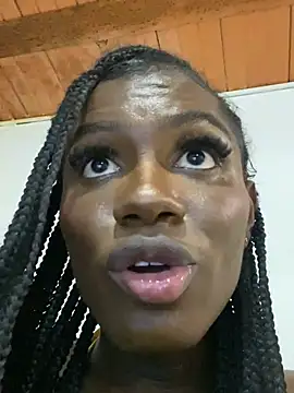 Kyliewarrior webcam