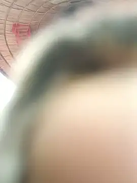 Yu-winter live cam on StripChat