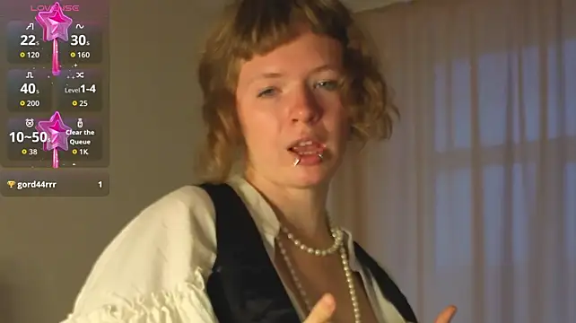 VioletDesiree webcam