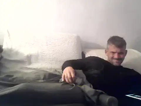 Cambitchboy webcam