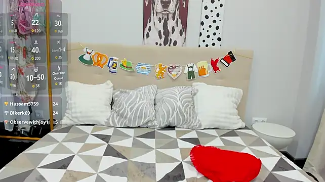 Linda_Insatiable webcam