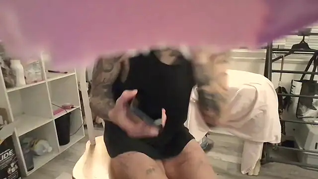 LexKitsune webcam