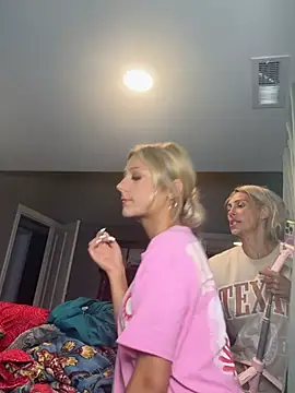 lindseyfafo's live room