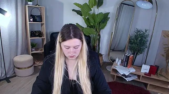 CelestineMauriac webcam