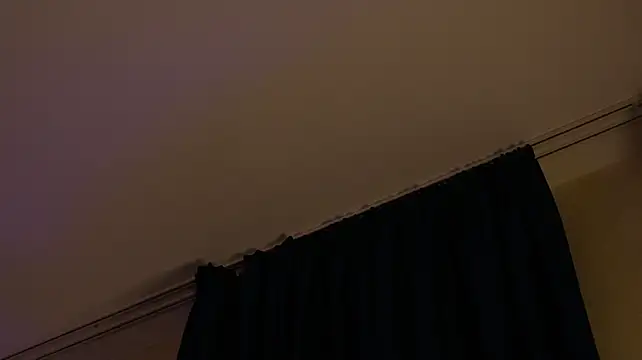 MiaVelvety webcam