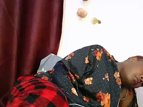 sexylushlila webcam