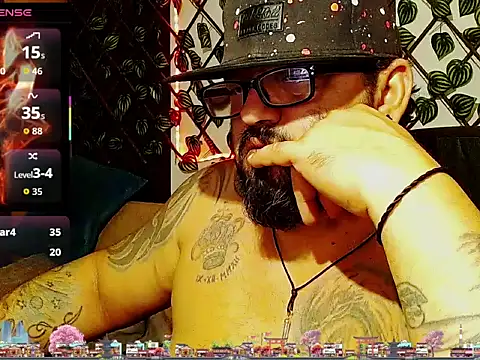 mr_wolf46 webcam