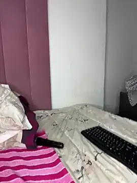Bubbles156 webcam