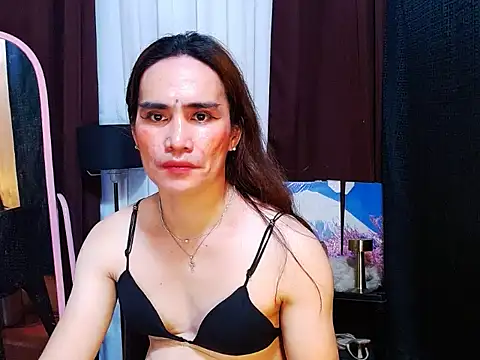HornyKerujieTrans webcam