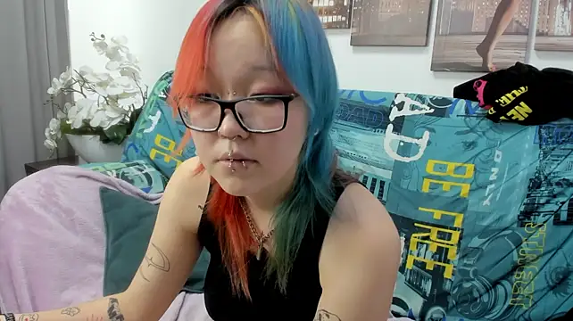 Cute__Kiko webcam