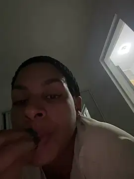 julixxx22 live cam preview
