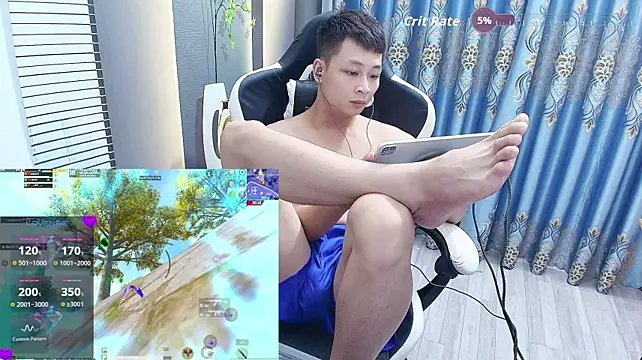 Naughty___asian webcam