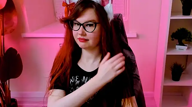 CarolGiggly webcam
