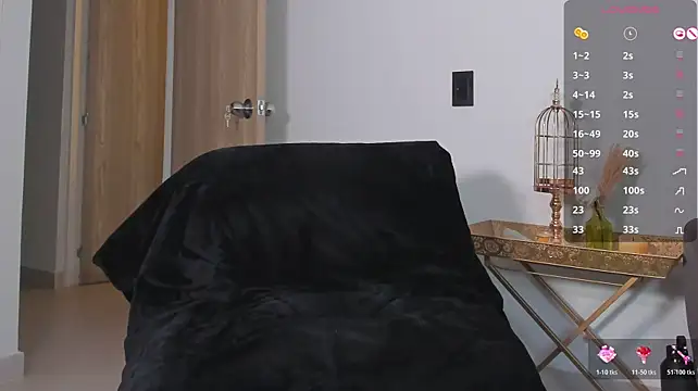 Chrishell_