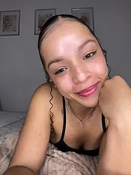 Yasmin777_ webcam