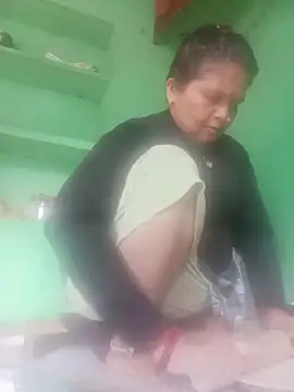 Manavi_x