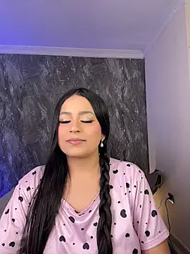 Nina_Blaze webcam