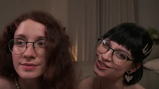 TeaseDealer webcam