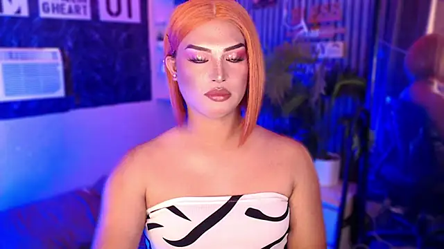 Sofia_Smith_23