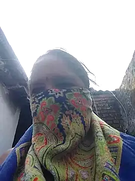 HotLoomaraj29