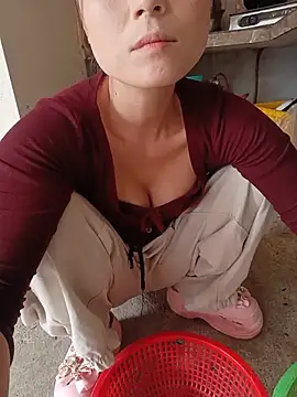 Linda-yiyi webcam