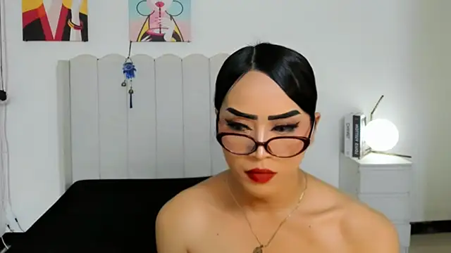 MirandaSterling