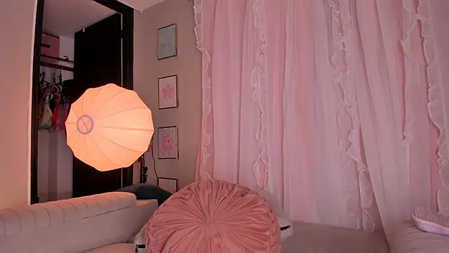 kitty_miaa webcam