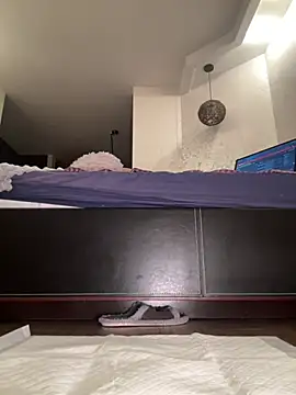 RoseViki webcam