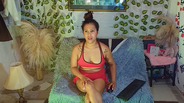 mia_taylor94 webcam