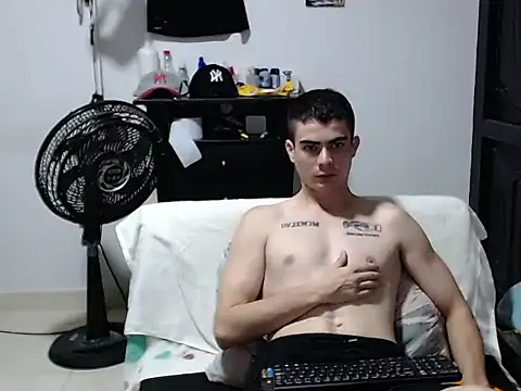 Zac_Efront