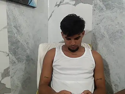 charly_27_sexy