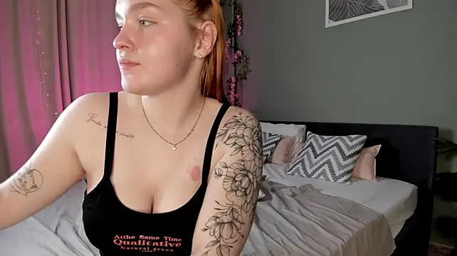 Margo_Blaze webcam