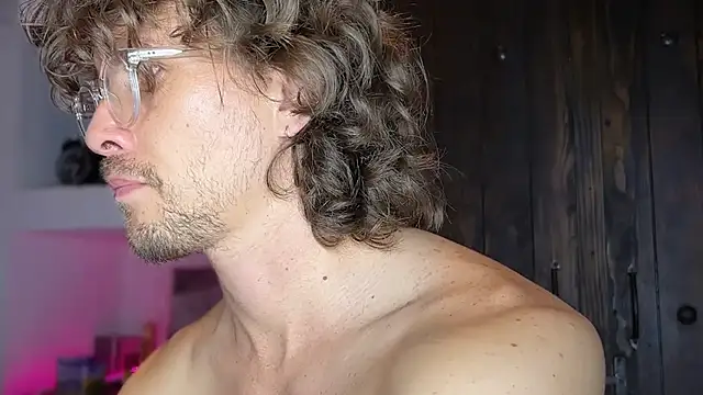 mcklister_kinky_feets
