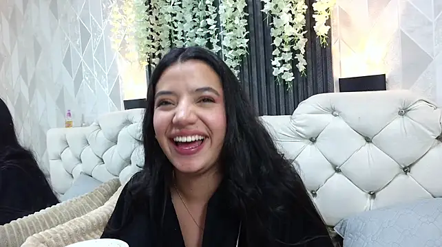 Zaira_bonny webcam