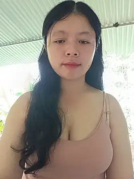 lisa-bae00