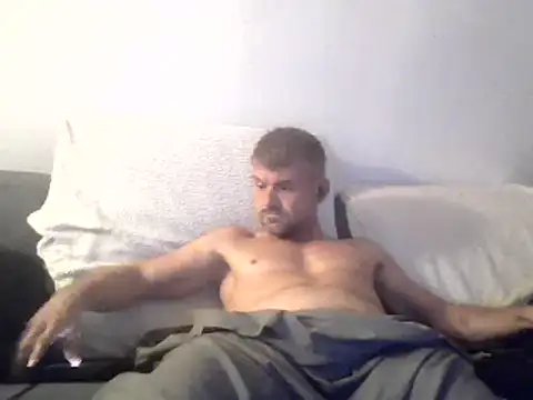 Cambitchboy webcam