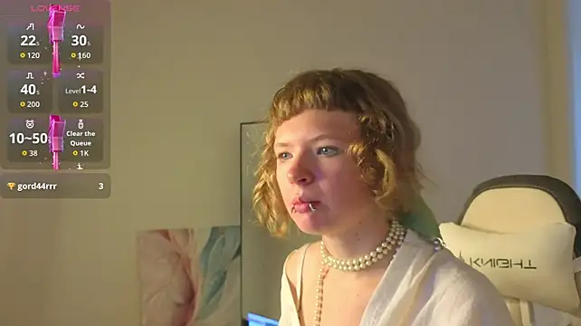 VioletDesiree webcam