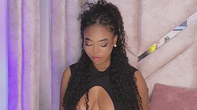 Lola_king_ webcam