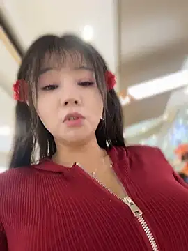 feifei_7788 (F milf) - 真空找路人搭讪