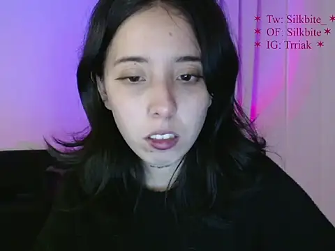 babyluna_8_8 webcam