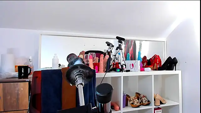 KarlaHartley webcam